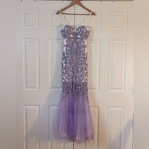 Dave and Johnny purple prom/formal dress